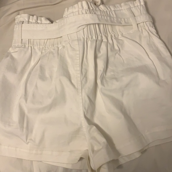 white paper bag shorts - Picture 2 of 2